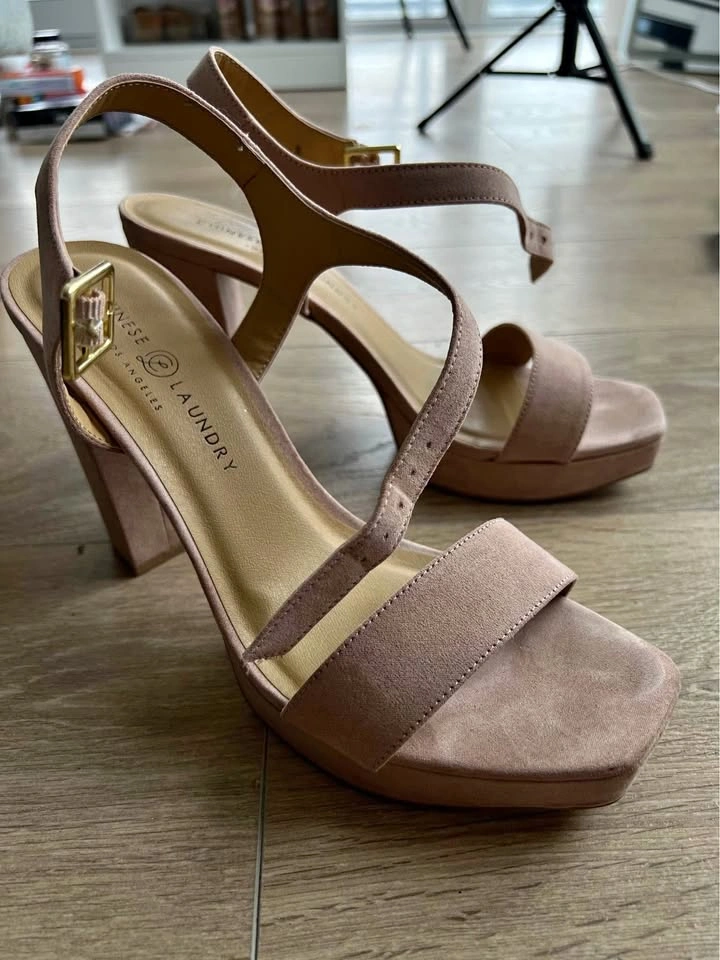 Chinese Laundry Nude Block Heel Sandals – Size 9.5