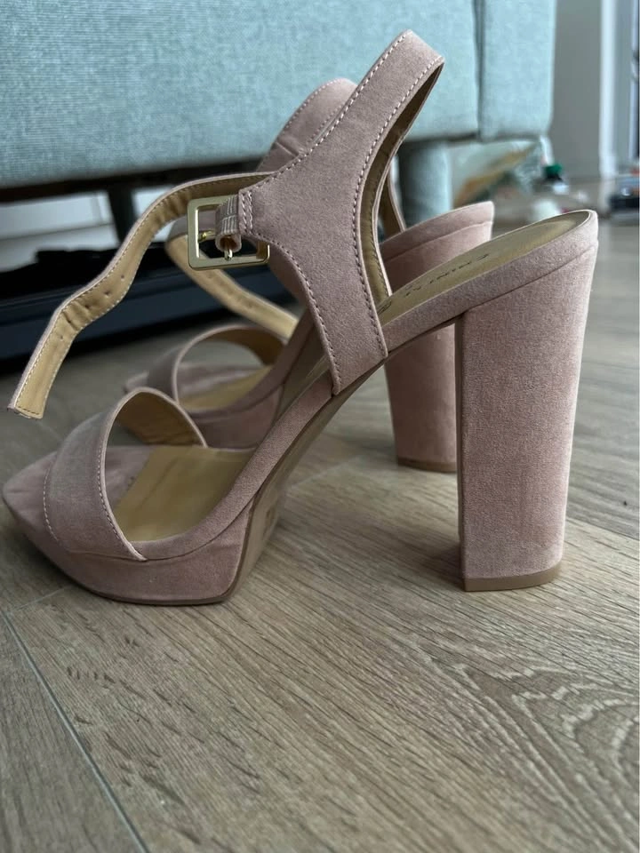 Chinese Laundry Nude Block Heel Sandals – Size 9.5 - photo 3