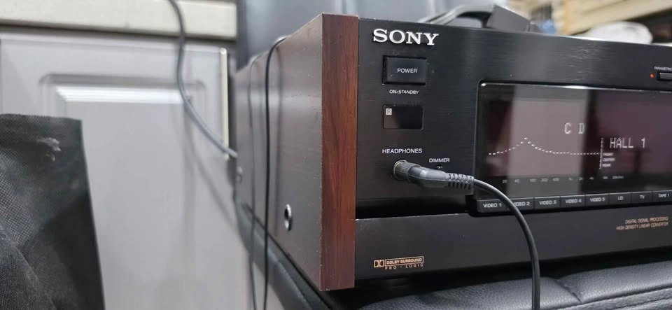 Sony TA-E2000ESD hi-end Control Amplifier - photo 2
