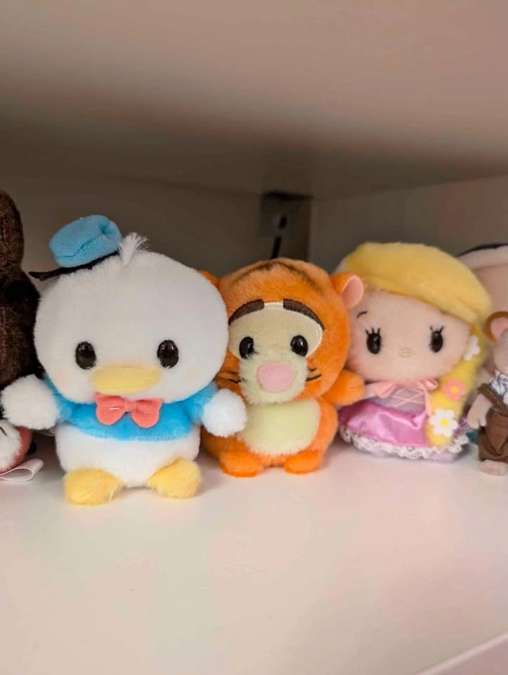 Disney Store Japan Doll for sales ぬいぐるみ