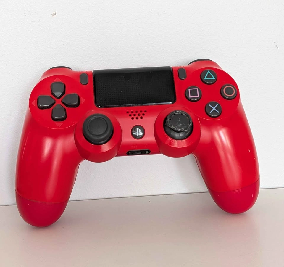 PS4 500GB Bundle - Red Controller, Dying Light, Cables - Tested - photo 2
