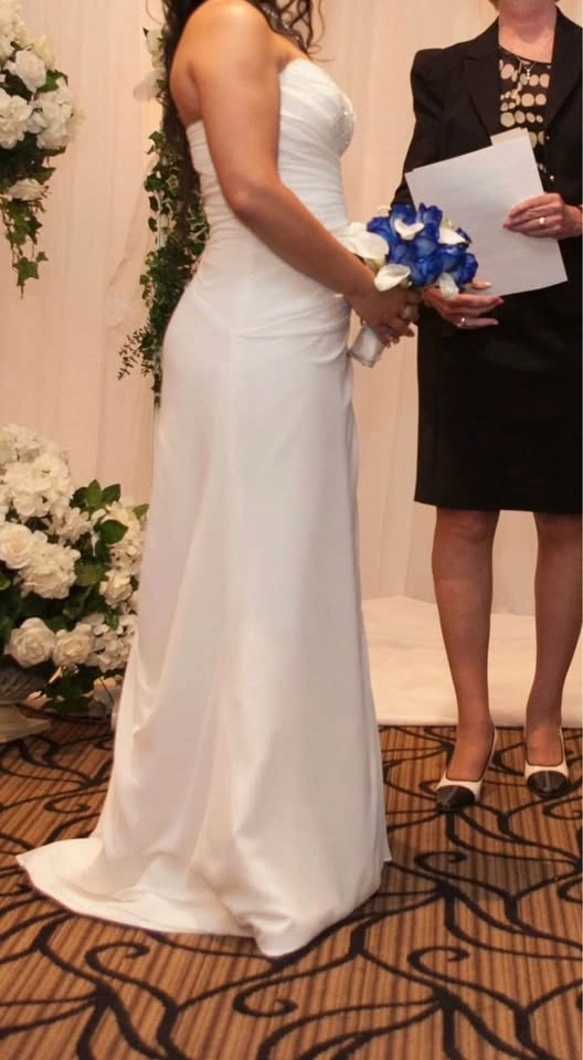 Wedding dress A-line - photo 3