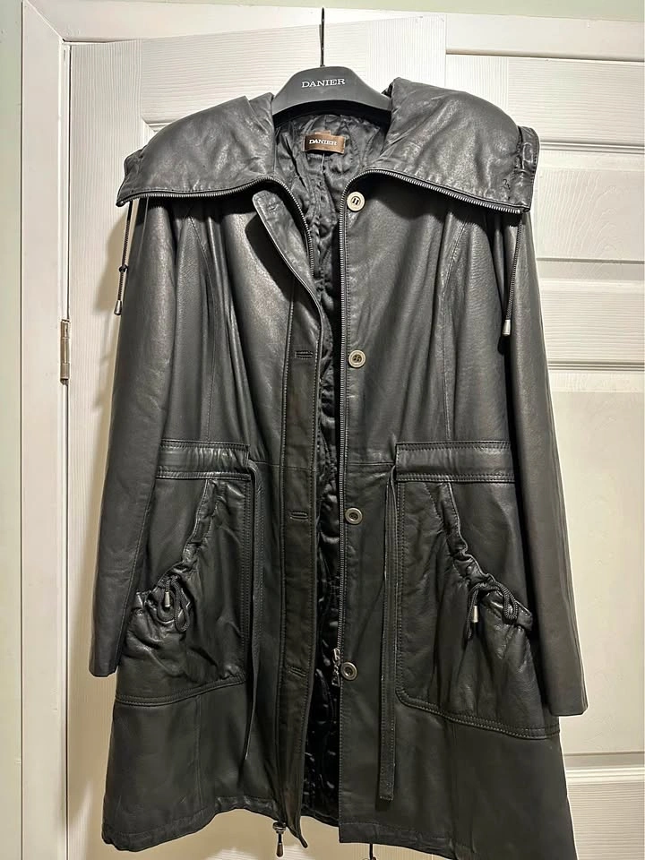 Women Danier Leather Trench Coat