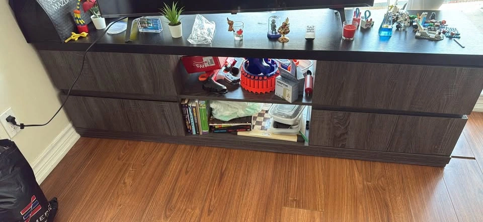 46" TV Stand with 4 Drawers - photo 2