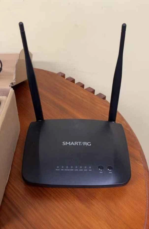 2 SmartRG VDSL2 Gateways Wifi Routers - photo 5