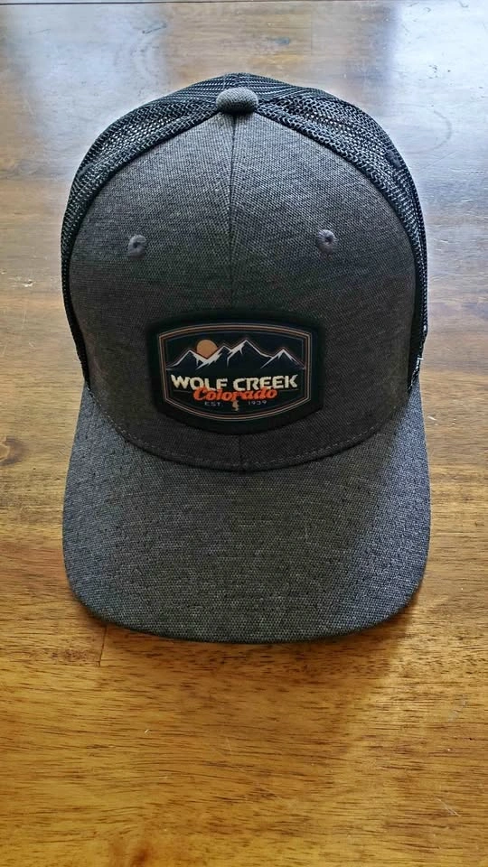 Wolf Creek Colorado Adult Snap Back Trucker Hat - Like New!