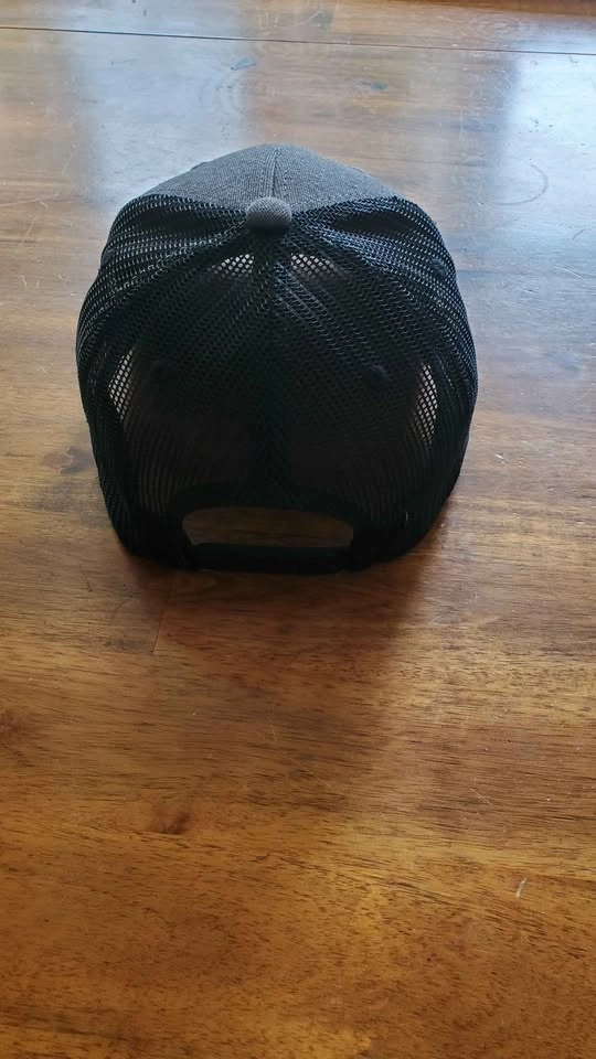 Wolf Creek Colorado Adult Snap Back Trucker Hat - Like New! - photo 4