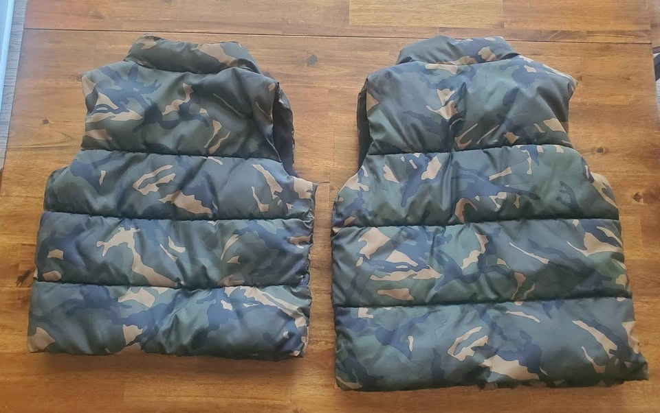 Kids Camo Puffer Vest - Old Navy - sizes S and M - photo 3