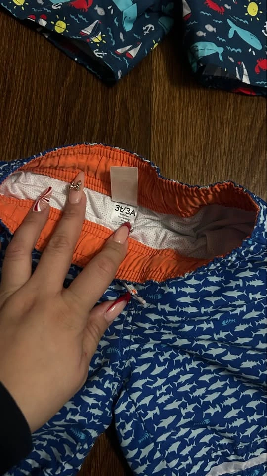 Toddler Swim Trunks - Size 3T - photo 2