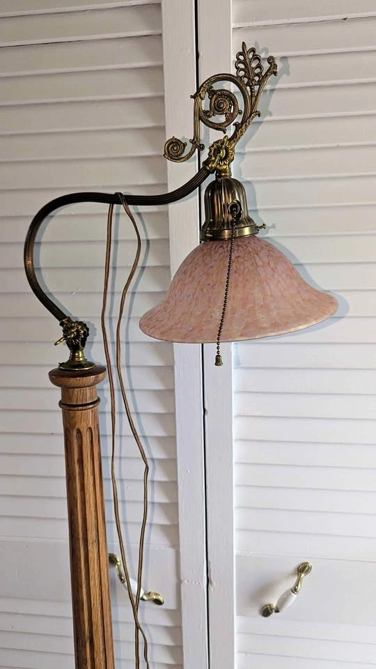Vintage Bridge Lamp w/ Murano glass shade