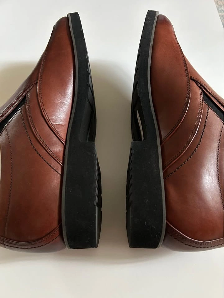 Brand New Rockport Men’s Leather Shoes 10.5 - photo 3