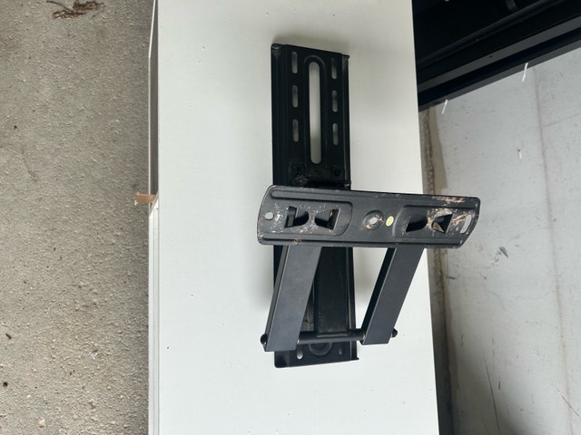 TV Wall Mount - photo 3