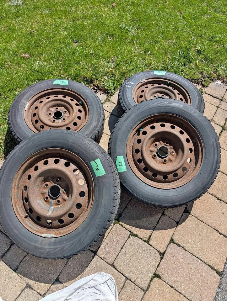 205/65R16 Bridgestone Winter Tires