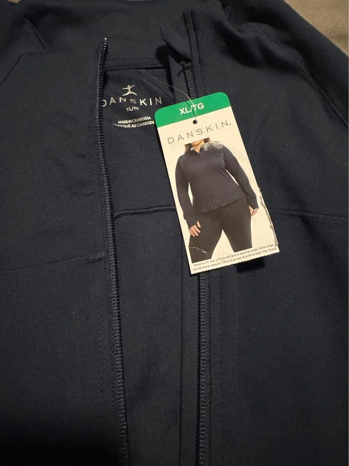 Women's Jackets and Sweaters - photo 2