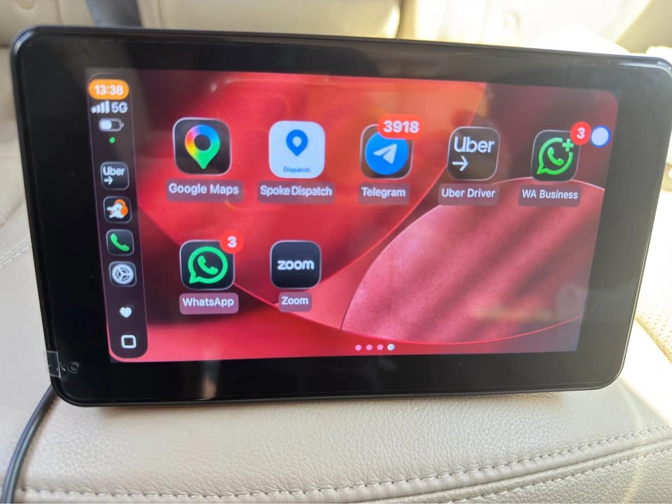 Portable Wireless Apple CarPlay Android Auto Car Display - photo 3