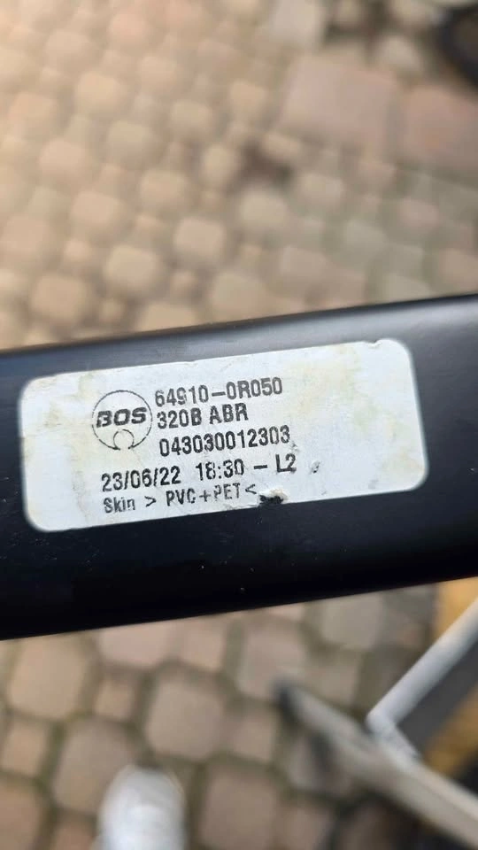Toyota RAV4 Cargo Cover Trunk Cover OEM 2019-2025 - photo 2