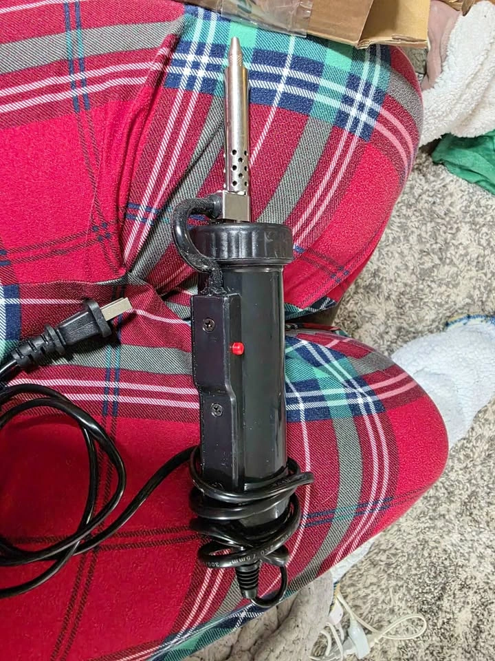 Solder Sucker, Electric Desoldering Pump