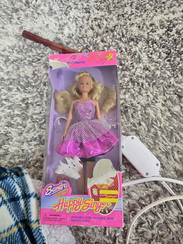 1986 Vintage Happy Singer Barbie