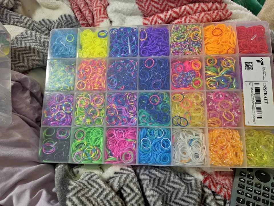 Rainbow loom