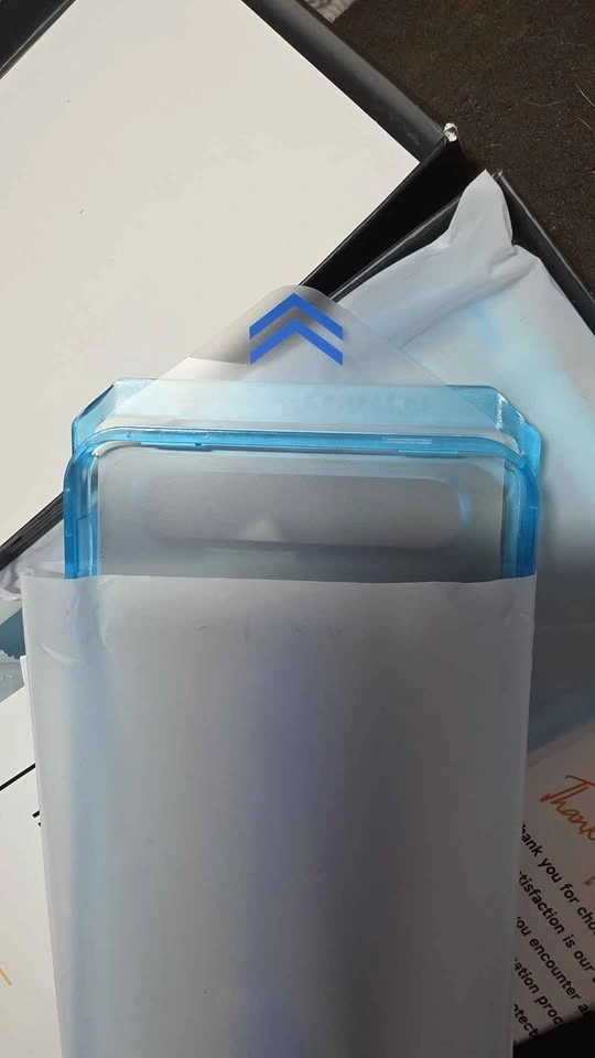 Samsung Galaxy S25 Privacy Screen Protector - photo 2
