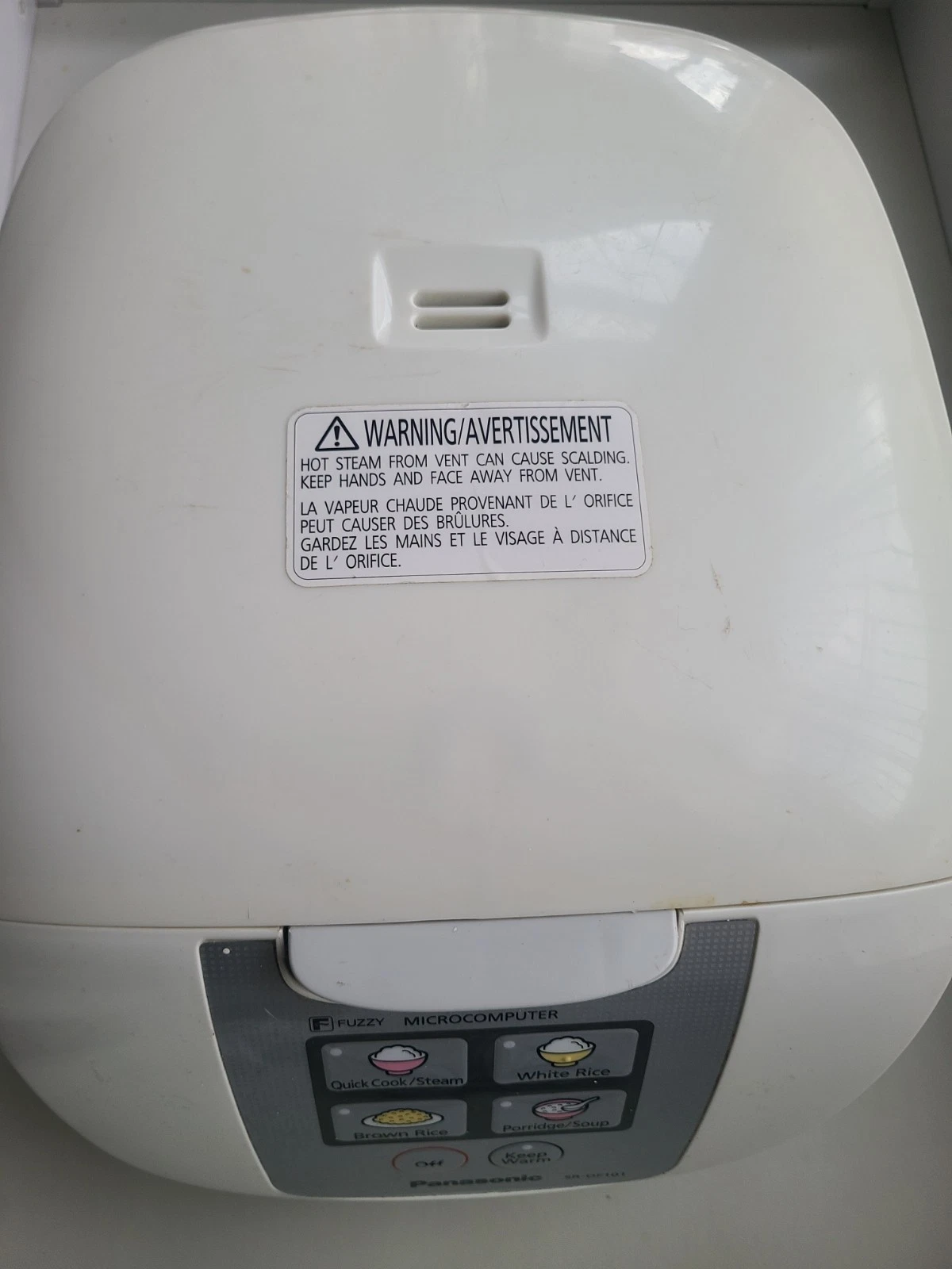 Panasonic SR-DF101 Fuzzy Logic Rice Cooker (5-cup) - photo 2