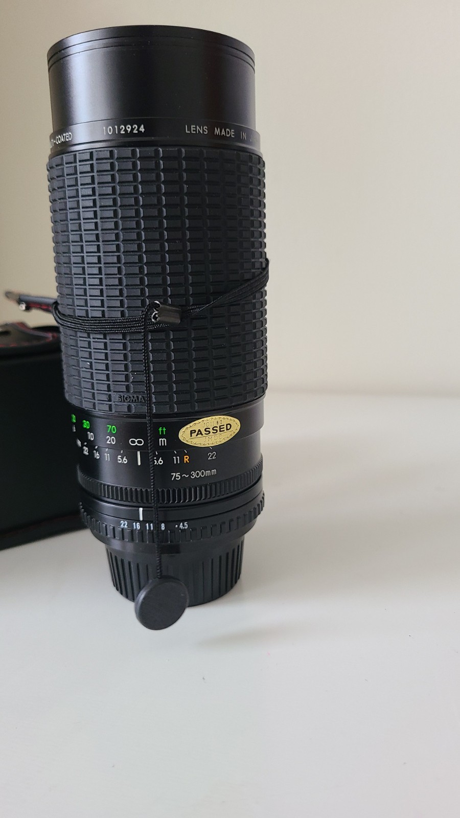 Sigma 75-300mm Zoom Lens w/ Case - Vintage Manual Focus - photo 2