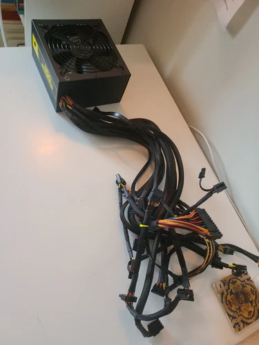 Corsair TX850W 850W ATX Power Supply CMPSU-850TX-C - photo 4
