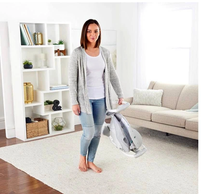 2-IN-1 COMPACT PORTABLE PLUG BABY SWING INGUENITY