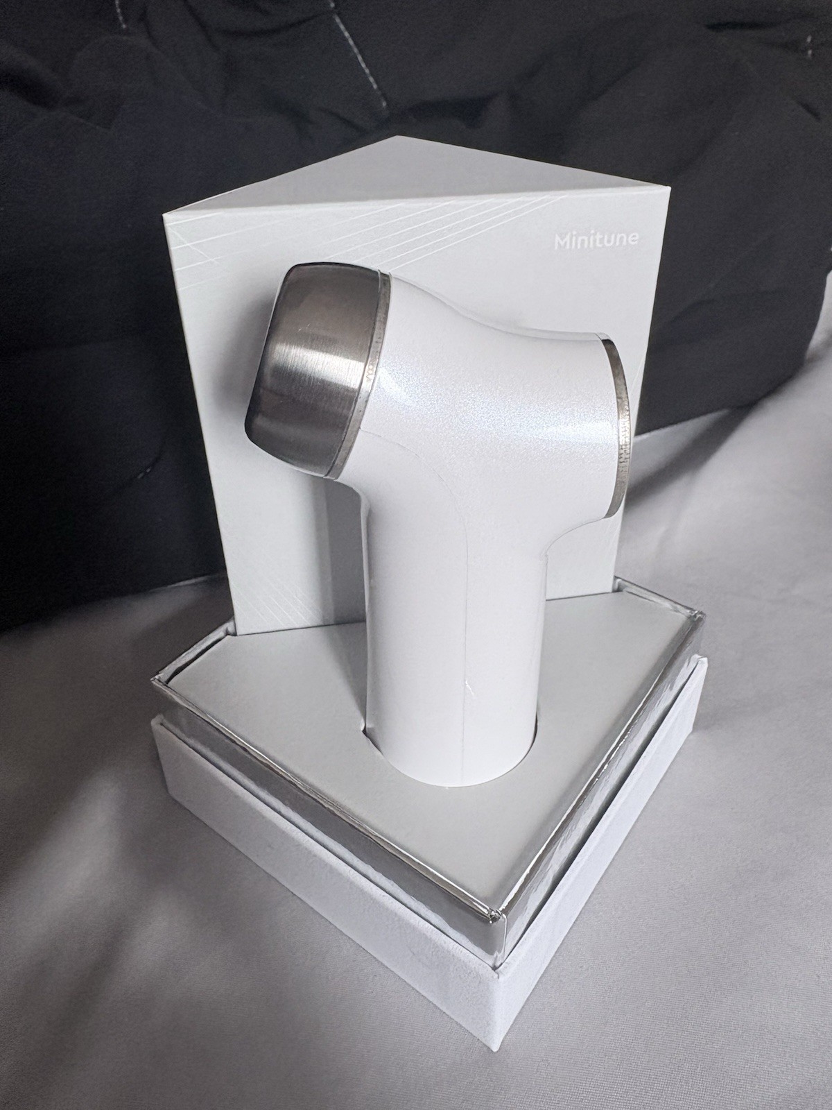 Quadthera Minitune Ultrasound Facial Beauty Device - photo 3