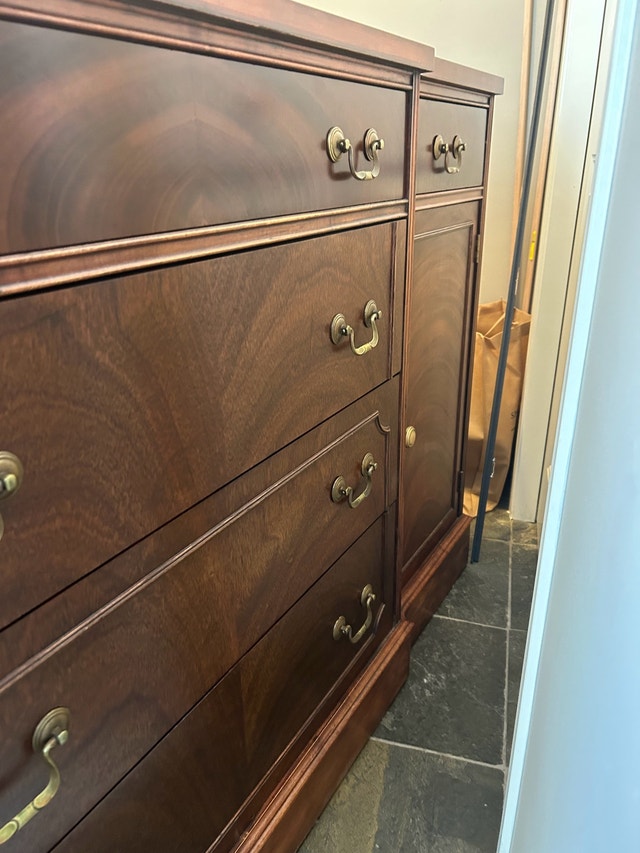Knechtels Limited Solid Mahogany Buffet - photo 3