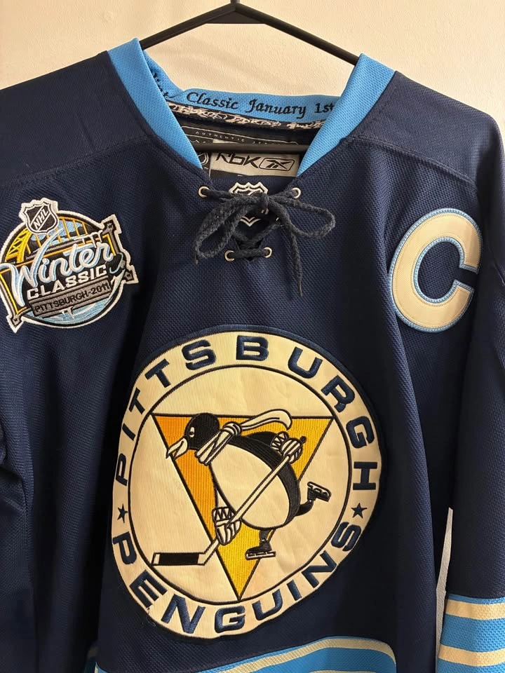 Sidney Crosby Penguins Winter Classic 2011 Reebok Jersey - photo 3