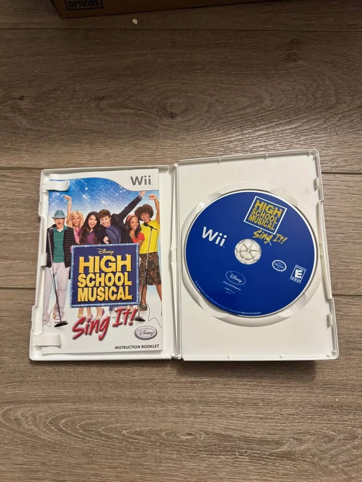 Wii and Wii Games - photo 4