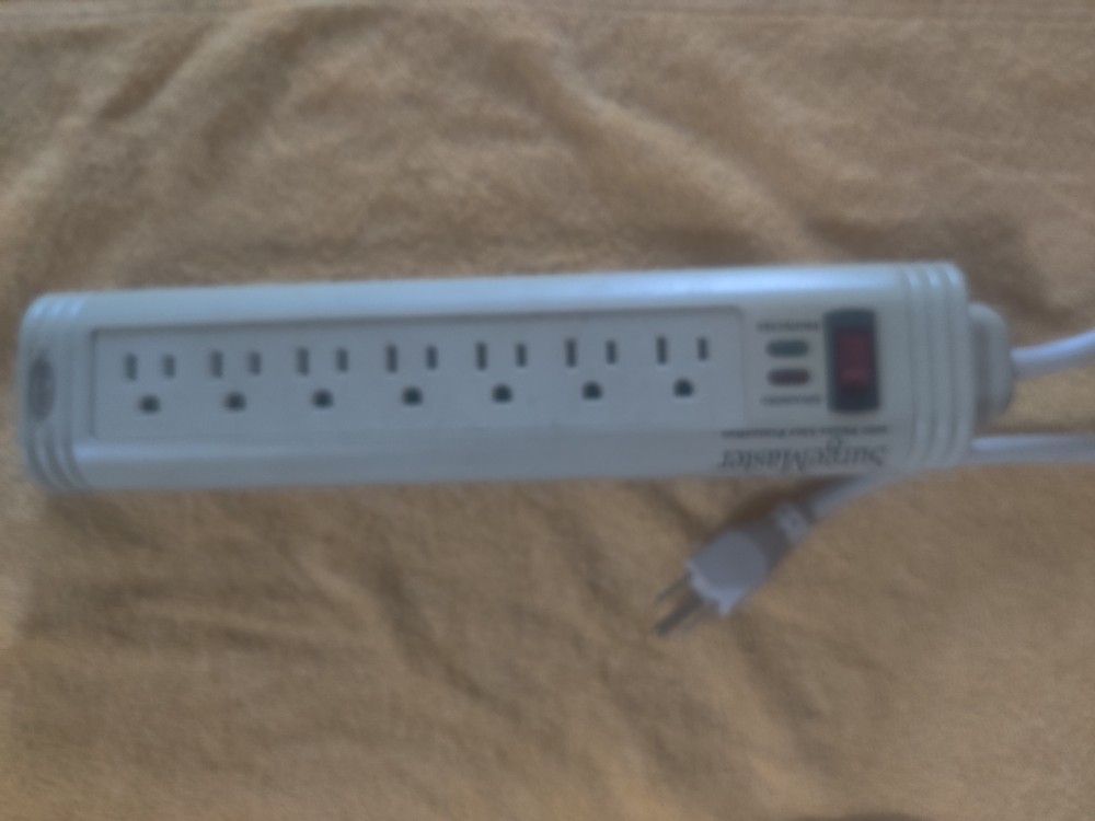 Extension With Multiple Outlets - photo 2