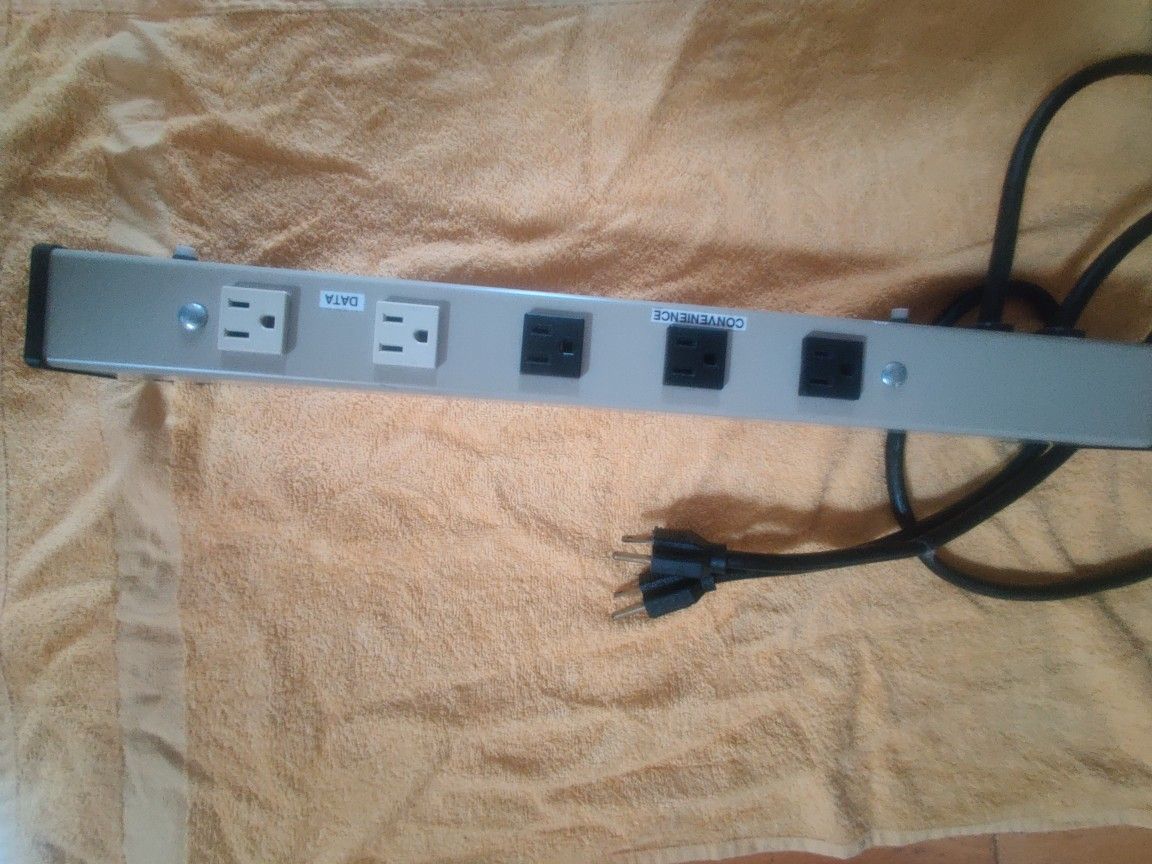 Extension With Multiple Outlets - photo 4