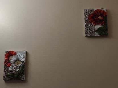 Assorted Wall Decors - Each Piece $2 - photo 3
