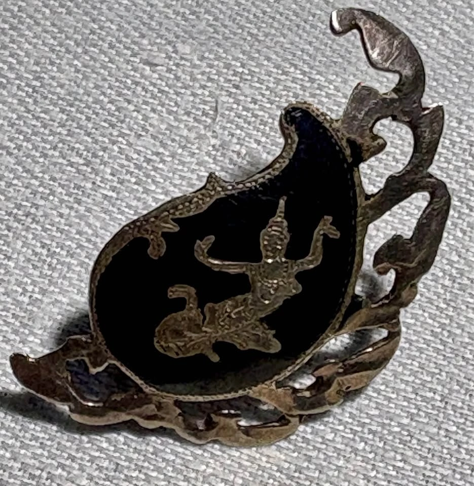 Vintage Siam Sterling Silver Niello Screw Back Earrings - photo 4