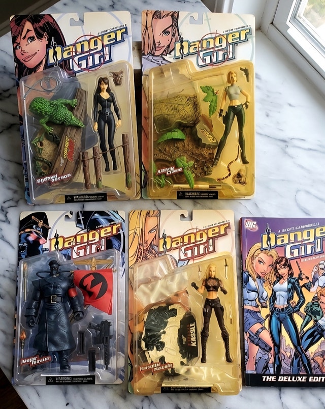 Vintage 1999 Danger Girl Action Figure Collection