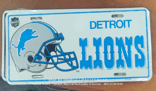 Detroit Lions Helmet Logo License Plate - NEW - 1997 NOS NFL thumbnail