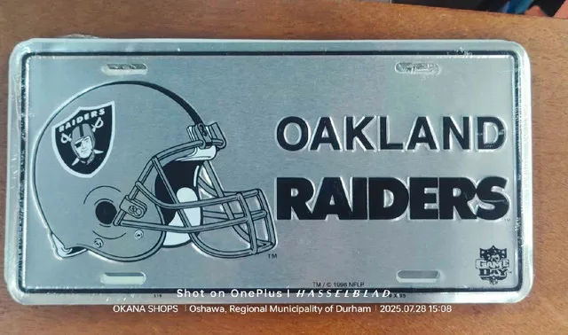 Oakland Raiders Helmet Logo License Plate - NEW - 1996 NFL thumbnail