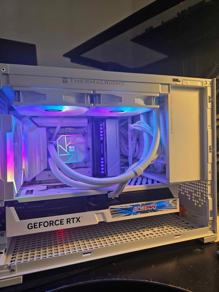 Super clean and stealth 4070 gaming pc - photo 3