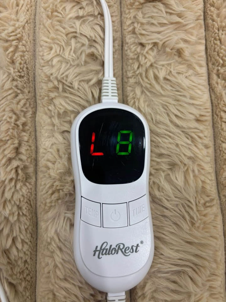 Heated Electric Blanket / Heating Pad – $10 - photo 2