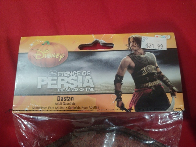Disney Prince of Persia Sands of Time Gauntlets