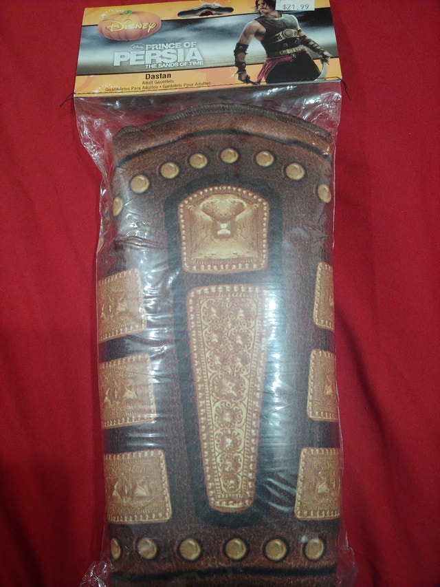 Disney Prince of Persia Sands of Time Gauntlets - photo 2