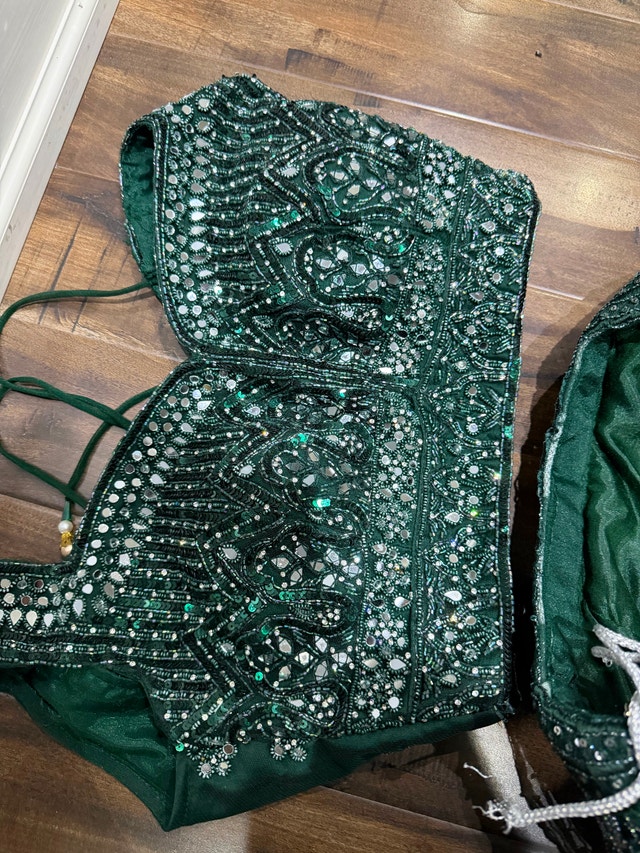 Dark Green Embellished Lehenga / Indian Wedding Outfit - NEW - photo 2
