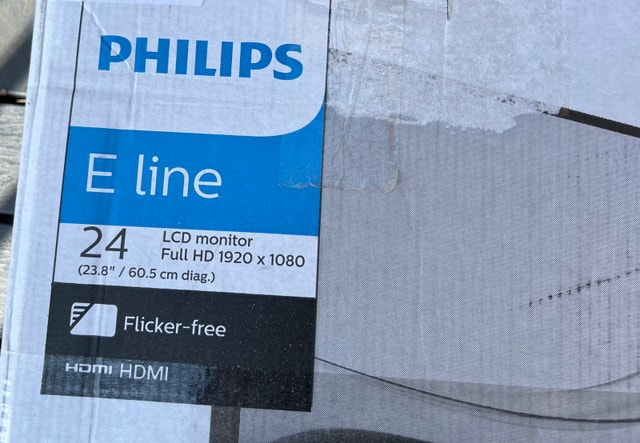 PHILIPS 24" Monitor - Model 241E1S - photo 3