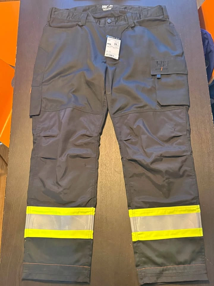 BRAND NEW CSA Approved Helly Hanson Alta Construction Pants - La