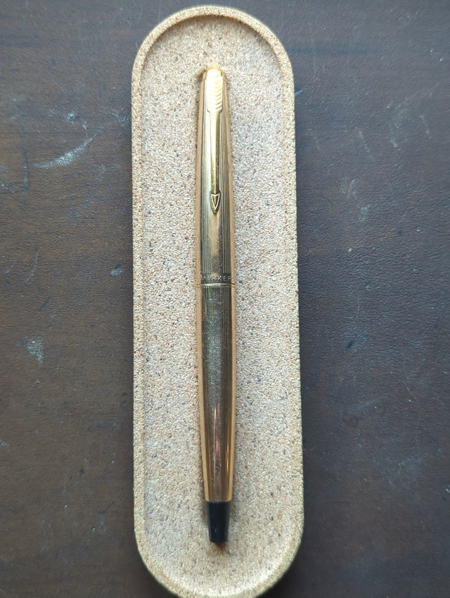 Parker 45 Insignia Gold-filled fountain pen