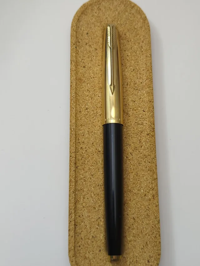 Vintage Parker 61 rolled gold cap fountain pen thumbnail