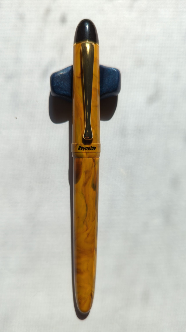 Reynolds Accent Yellow Marble fountain pen