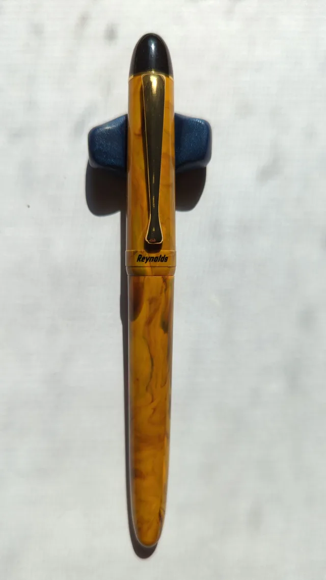 Reynolds Accent Yellow Marble fountain pen
